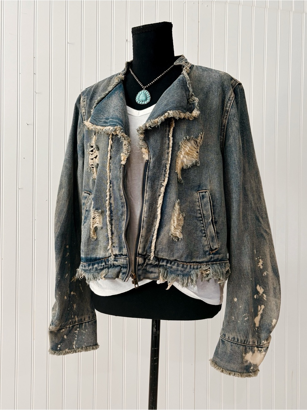 ROMWE Distressed bleached moto jean jacket